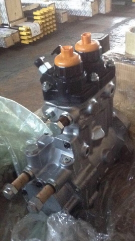 СПЕЦПРЕДЛОЖЕНИЕ топливный насос KOMATSU - 6219-71-1111 fuel pump